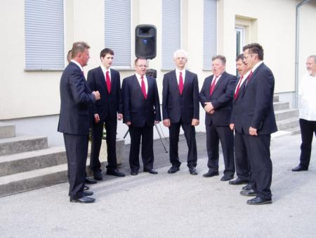 KNOBLEHARJEVO 2012 - Odkritje 3. likovne razstave sekcije KS Bučka - Ambrozzia ter odkritje kipa Martina Kebra 10